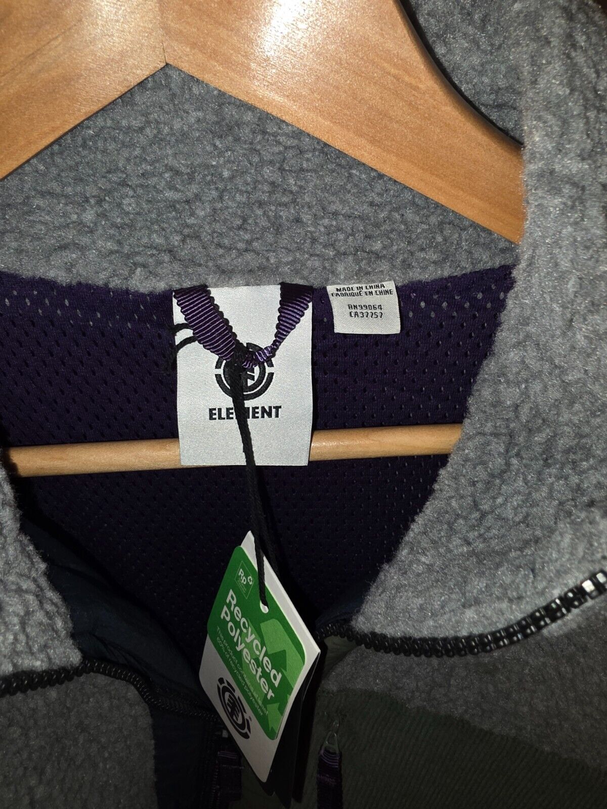 Picture 3 of 5