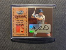 2004 Donruss Legends of the Fall GARY CARTER #22/50   Auto Jacket Card Autograph