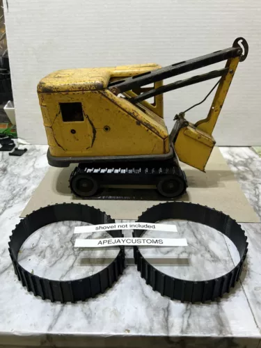 Vintage Marx Pressed Steel Steam Shovel Lumar Contractors pair of tracks