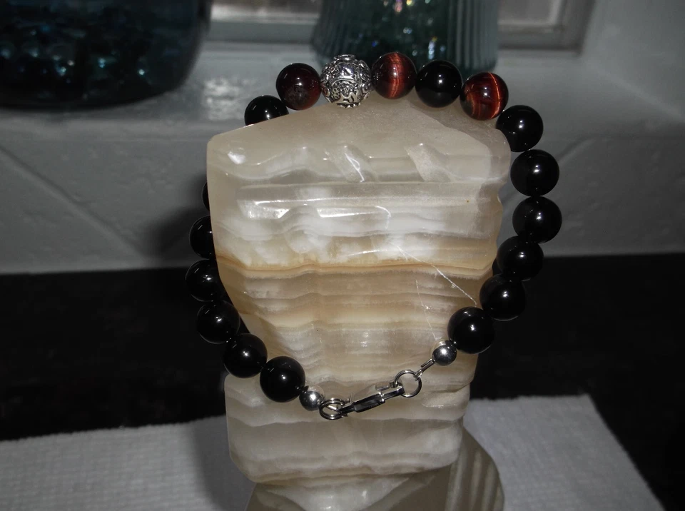 PULSERA HOMBRE HECHA A MANO 9" 10MM ÁGATA NEGRA, OJO DE TIGRE ROJO PLATA ESTERLINA Foto 2 de 4