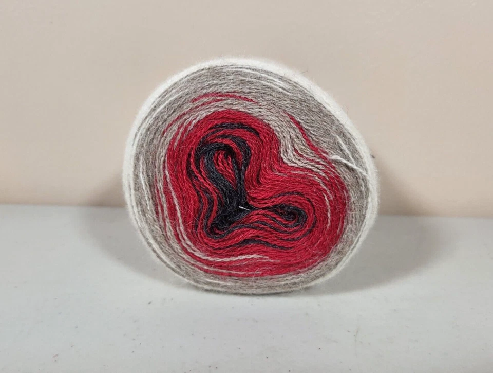 Hikoo Concentric Yarn 100% Baby Alpaca Burbs #1026 - Image 2 of 4