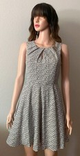 Express Black & White Sleeveless Pleated Collar w/Keyhole Dress Size 4