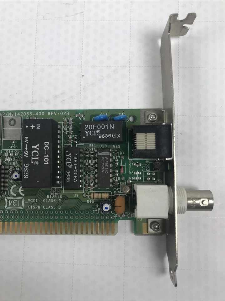 Tarjeta ISA Maxtech NXP-16BT 16 bits con puerto BNC parte # 142066-400 Rev: 02B Foto 4 de 4