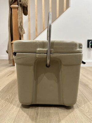 yeti roadie 25 discontinued