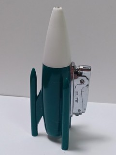 1960's Green & White Spaceship Rocket Unfired Near Mint Lighter JGBx26