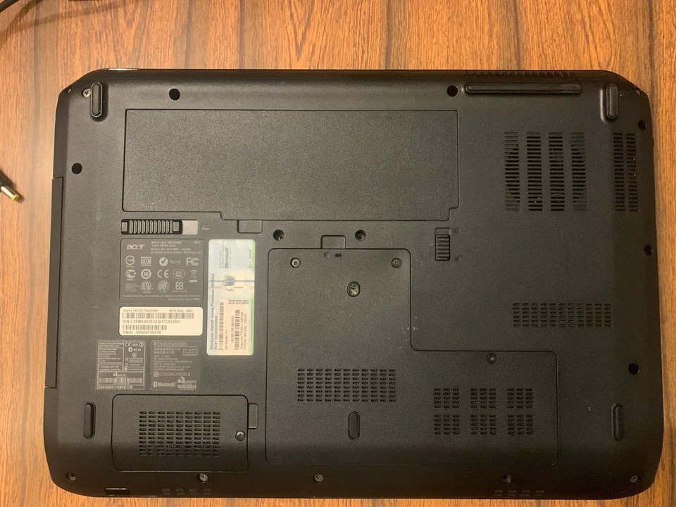 Acer Aspire 5935G, 15,6”, SSD 256 GB, intel Core 2 duo - Immagine 3 di 4