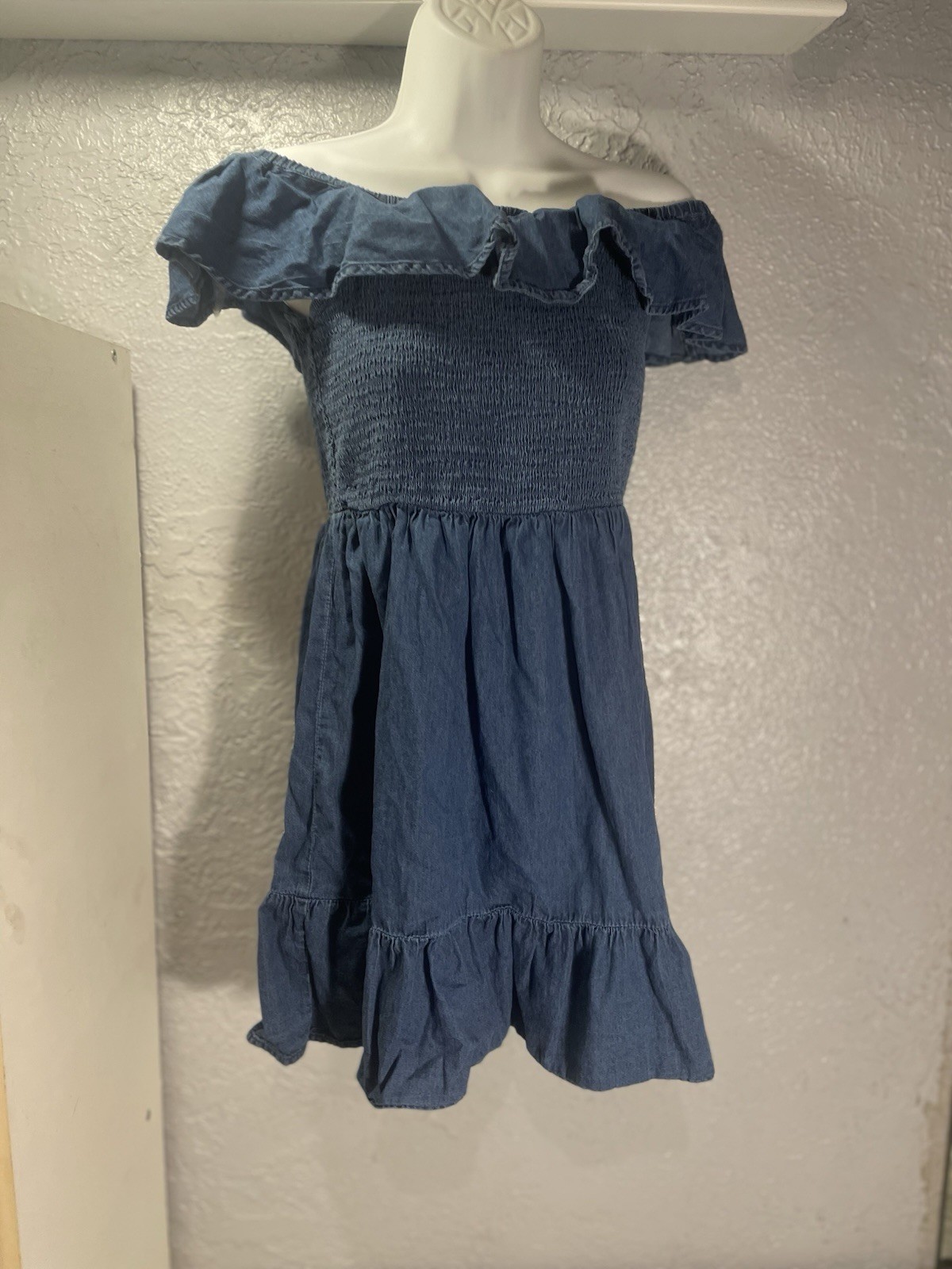 Denim Derek Heart Off Shoulder Ruffle TIERED MINI DRESS Sz L,  Cinched Bodice
