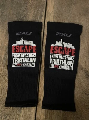 2XU Unisex Performance Run Compression Calf Sleeves Escape Alcatraz Black XS