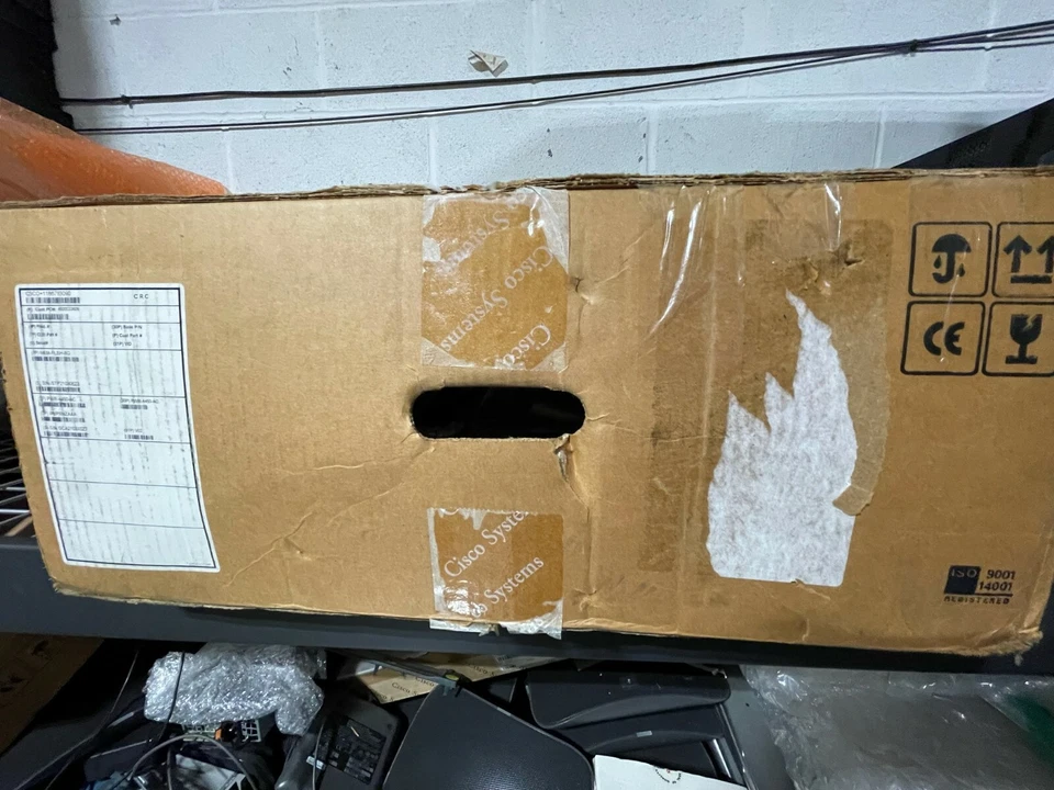 Genuine Cisco ISR4451-X/K9 V06 PoE 4 Port Wired Router Dual AC Power NEW - Image 4 of 4