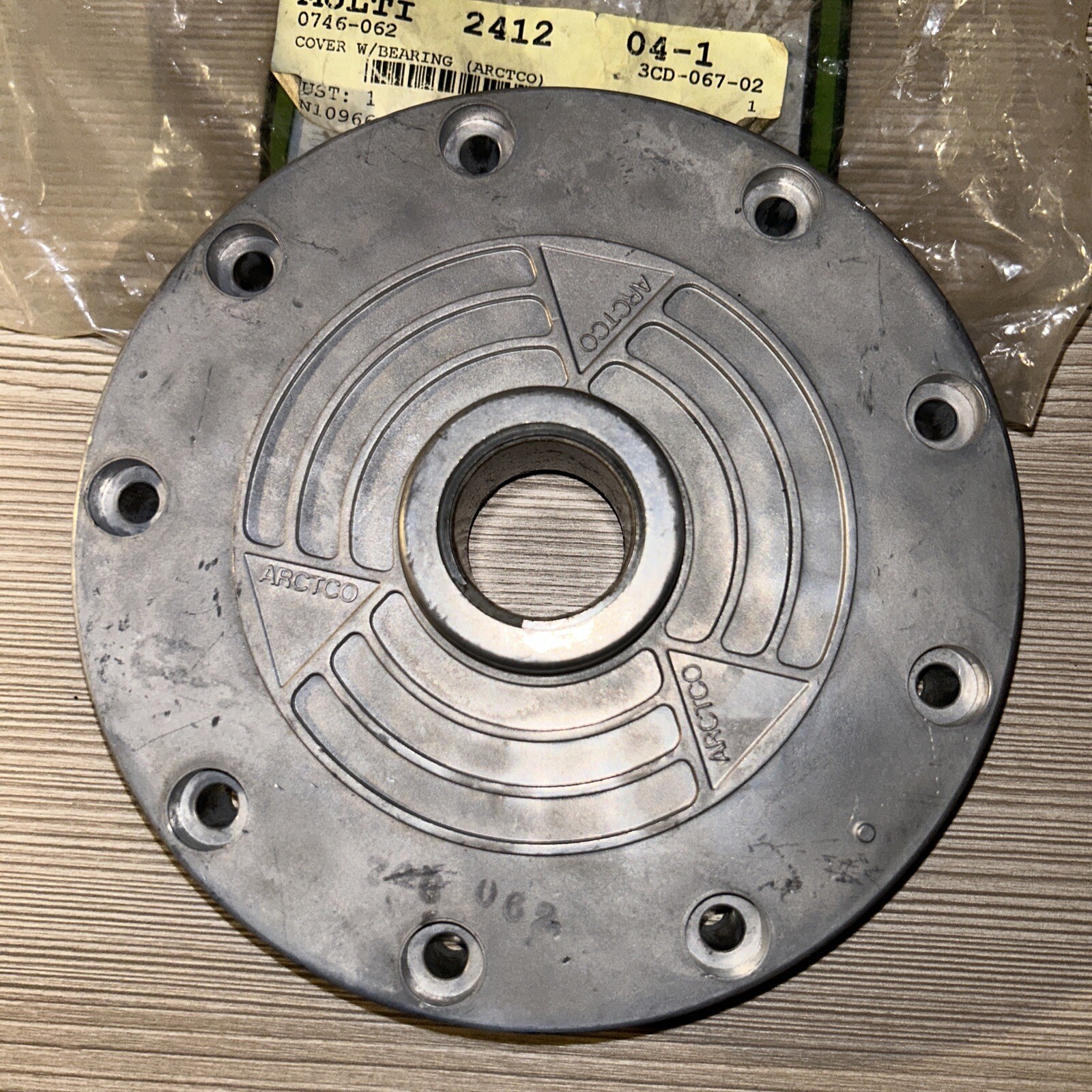 NOS Arctic Cat Cover W/Bearing Arctic Cat Part Number 0746062 eBay