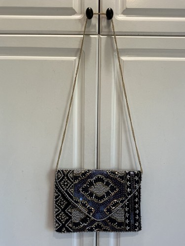 NWOT Lulus Etched in Stone Blue Beaded Clutch Envelope Snap Come with Strap - 第 1/11 張圖片