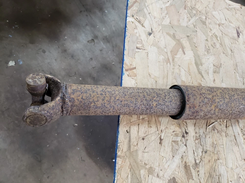 Eixo de transmissão 1969 Buick Wildcat e 70 Wildcat Lesabre com transmissão automática 455 - Imagem 4 de 4