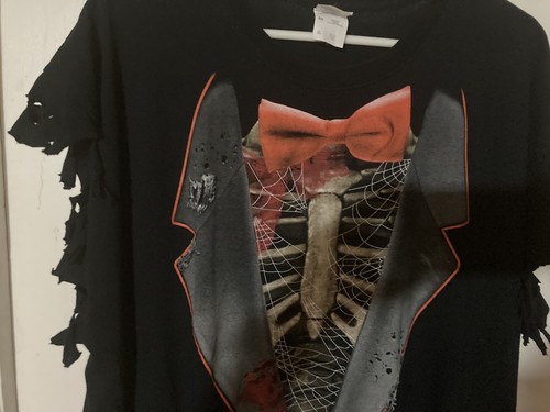 Men’s XL Halloween Shirt Black- Fruit of the loom - Picture 3 of 6