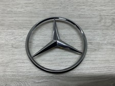 Mercedes-Benz SL R129 1999 Hinten Herstelleremblem / Schriftzug A2019972281 Mercedes-Benz SL R129 1999 Hinten Herstelleremblem / Schriftzug A2019972281