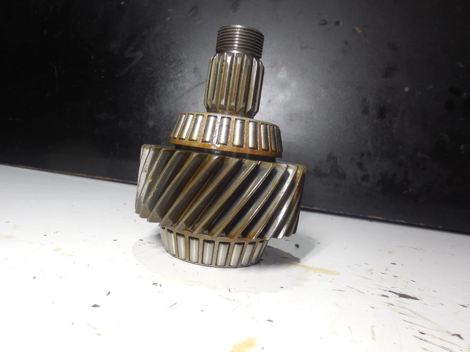 Caja de transferencia engranaje más pequeño 2202810201 00-06 Mercedes Benz W220 S430 S500 E500 Foto 3 de 4