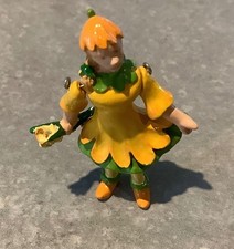 16. Hantel Miniature Pewter Figure - Cinderella Rags