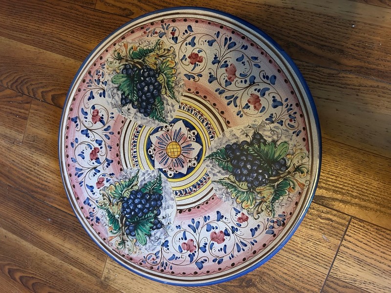 Majolica Decorative Wall Plate 17 inch diameter Maxwell & Williams Ceramica