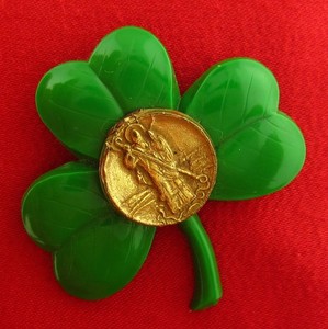 Vintage SAINT PATRICK Pin IRISH SHAMROCK Religious Catholic Plastic Large Pin