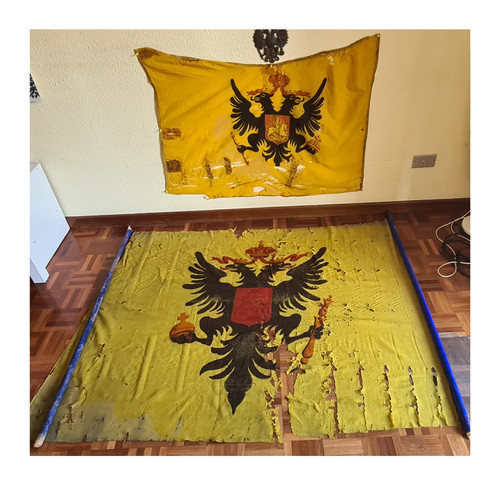 Rare Imperial Russian Heraldic Ensemble: 2 banners + cooper coat