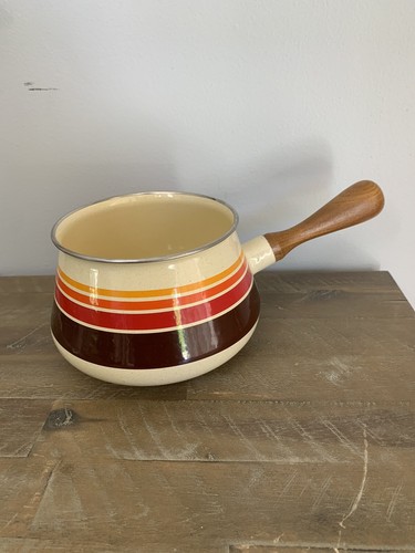 Vintage Fondue Pot Made In Japan Enamel Wooden Brown And Orange Stripes No Lid - Picture 4 of 5