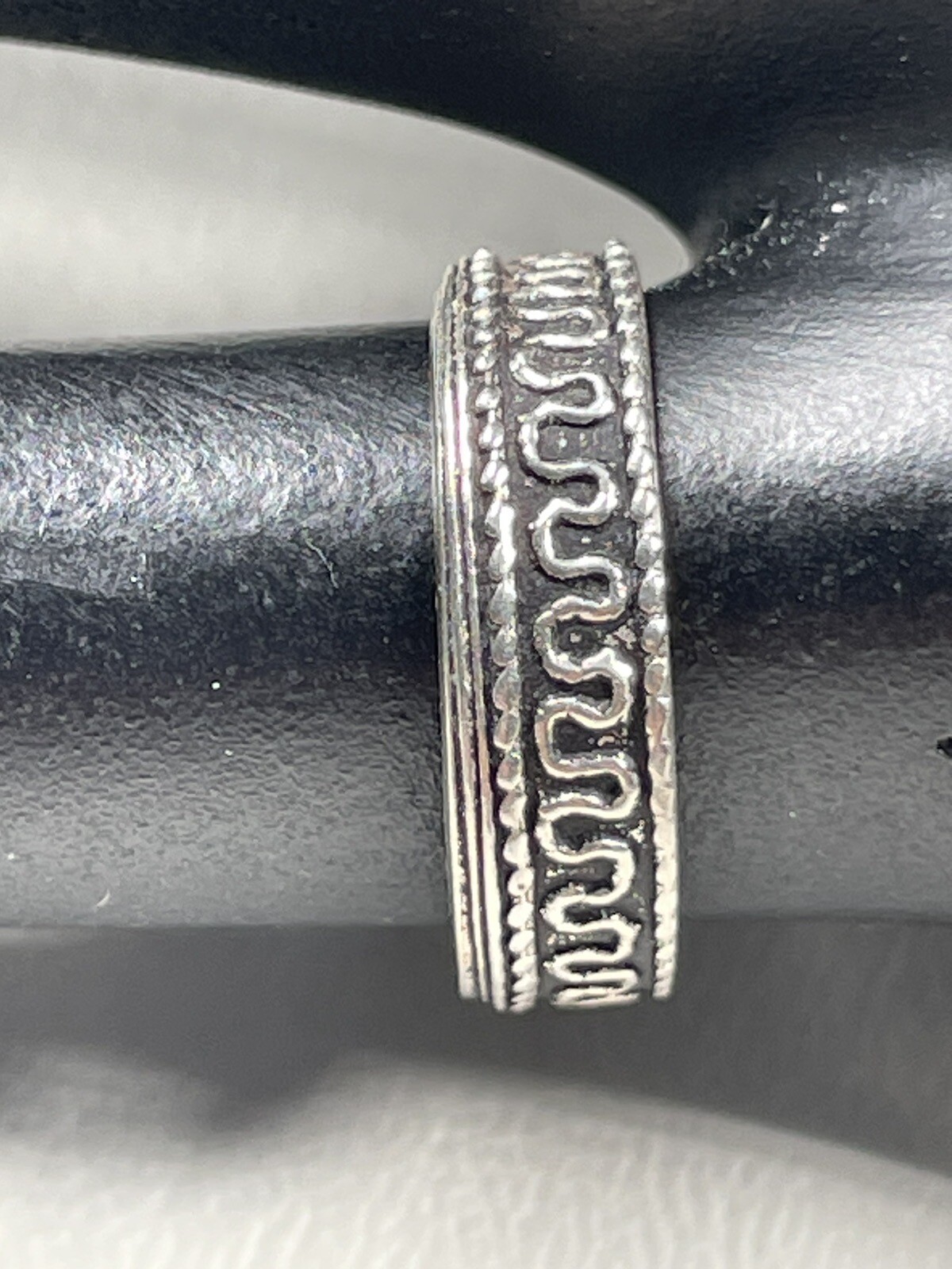 925 STERLING SILVER WAVE PATTERN TOE RING SIZE 4 … - image 1