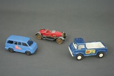 Vintage Tootsietoy Diecast Metal Toy Car Truck Van Lot of 3