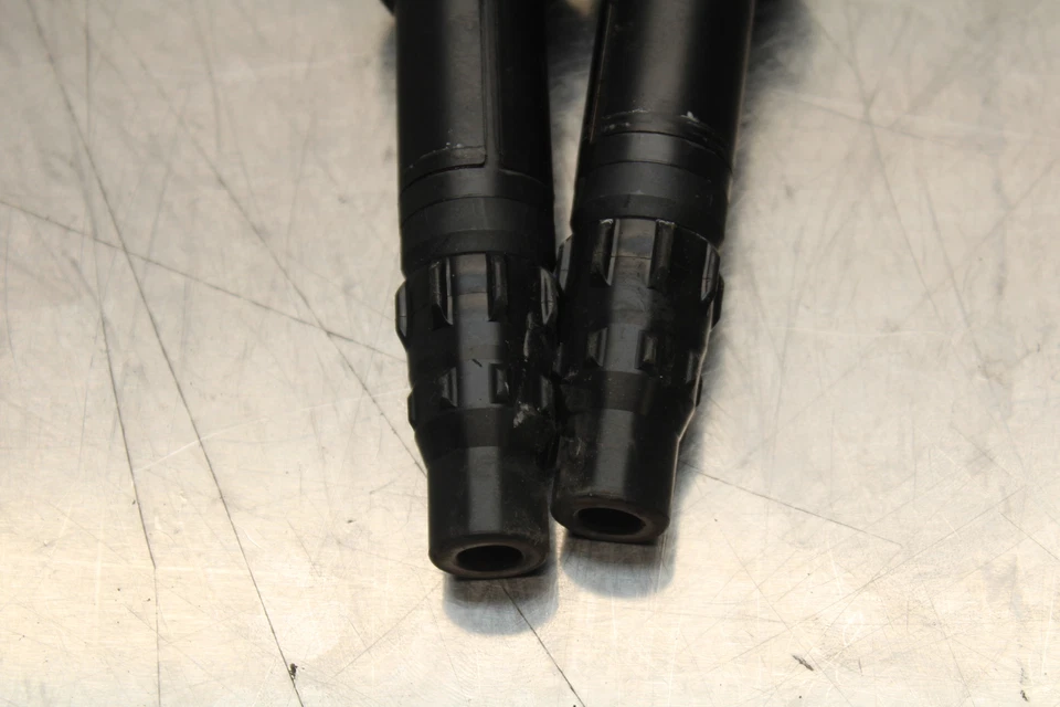 14-17 YAMAHA FZ07 IGNITION COILS COIL SPARK PLUG CAPS BB162 - Image 2 of 4