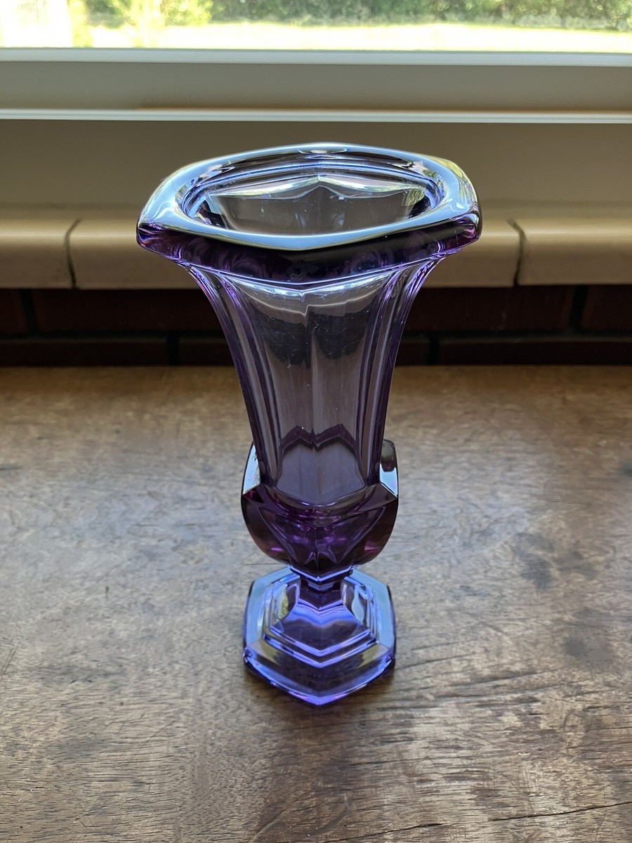 Vintage Alexandrite (Neodymium) Glass Vase Approx. 8