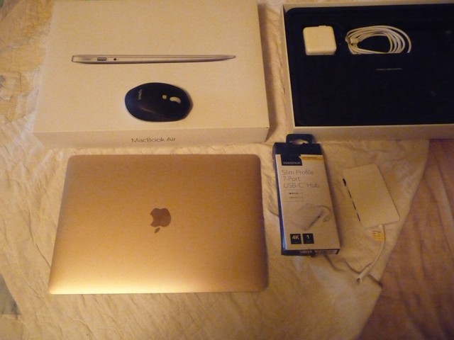 Apple MacBook Air 13.3" (256GB SSD, Intel Core i5 8th Gen ...