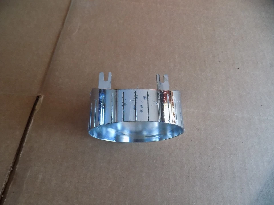 1961 CHRYSLER WINDSOR РУЛЕВАЯ КОЛОНКА / КОЛЕСНЫЙ ВОРОТНИК ХРОМИРОВАННАЯ ОТДЕЛКА - Изображение 2 из 4