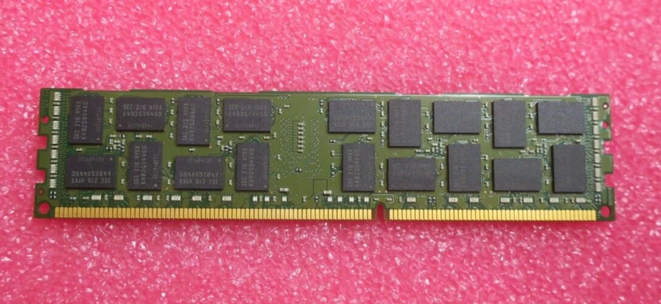 Fujitsu Original 8GB 2Rx4 PC3L-12800 REG ECC Server memory S26361-F3697-L515 - Image 3 of 3