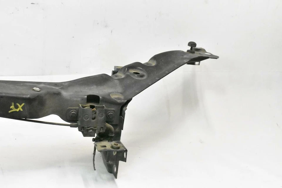 PESTILLO CAPÓ SOPORTE RADIADOR DELANTERO JAGUAR XF XFR OEM (09-15) Foto 2 de 4