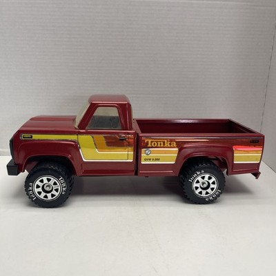 Tonka Metallic Red Pick Up Truck COMPLETE And NICE (1944)