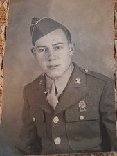 ORIGINAL VINTAGE PHOTO US Army Men Male Uniform Gate 40's 40s WW2 WWII