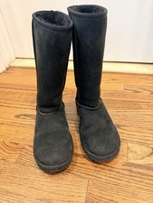 UGG Classic II Tall Shearling Lined Boot Black Girl  s Size 4 US or 3 UK