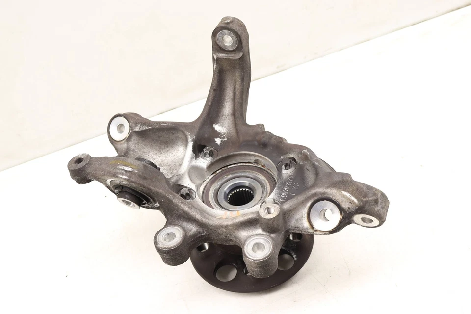 16-17 MERCEDES-BENZ MAYBACH S600 - REAR Right Spindle Knuckle W/ Wheel Bearing - Image 2 of 4