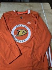 Anaheim Ducks Collecting and Fan Guide 14