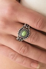 Paparazzi All Summer Long Green Ring