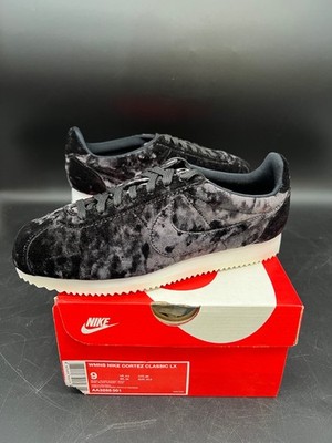 Nike WMNS Cortez Classic LX Velvet Schwarz Samt EU 40,5 Neu OVP