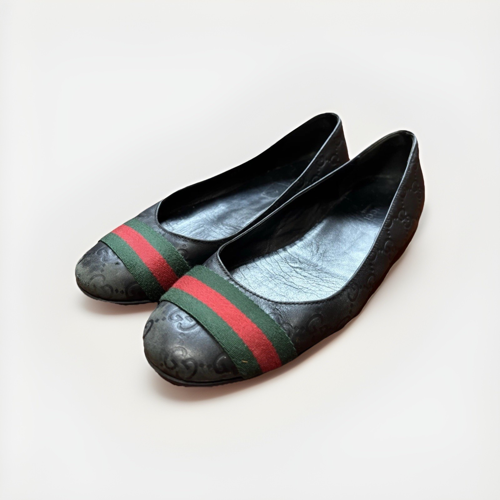 Gucci GG Monogram Black Leather Women’s Flats Italy 37.5 (US 7) 253315