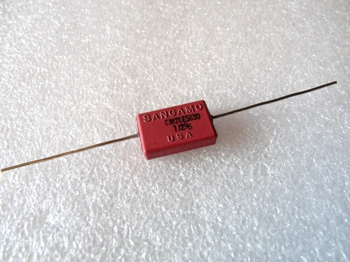 1x 560pF 500V 0.5% Capacitor Silver Mica Sangamo CM20 Axial Vintage