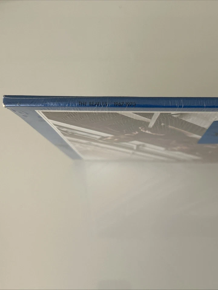 The Beatles 1967-1970 BLUE SEALED 2LP Capitol SKBO-3404 w Hype Label 1973 - Image 4 of 4