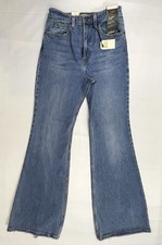 Levi's Premium Women's 27x32 70s High Flare Jeans Ultra High Rise NWT 98