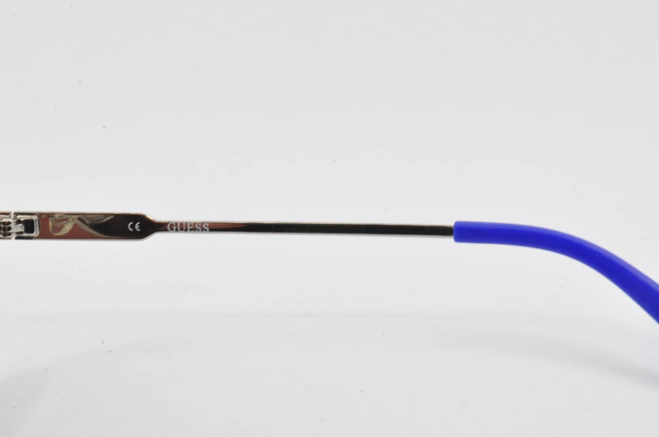 Gafas de sol Guess GU7228 H90 plateadas, talla 57-14-135 Foto 3 de 4