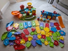 Vtech toot toot Garage, Repair centre & Car bundle