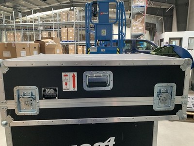 Case Full Boar 4 High End Systems