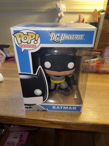 Funko Pop! Heroes: DC Universe - Batman Jumbo 9" Vinyl Figure Pre-Owned