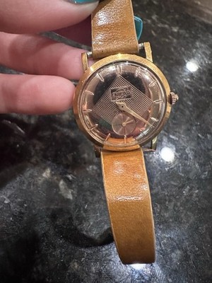 Enicar Swiss Vintage Women's Wristwatch 200/43P Antimagnetic