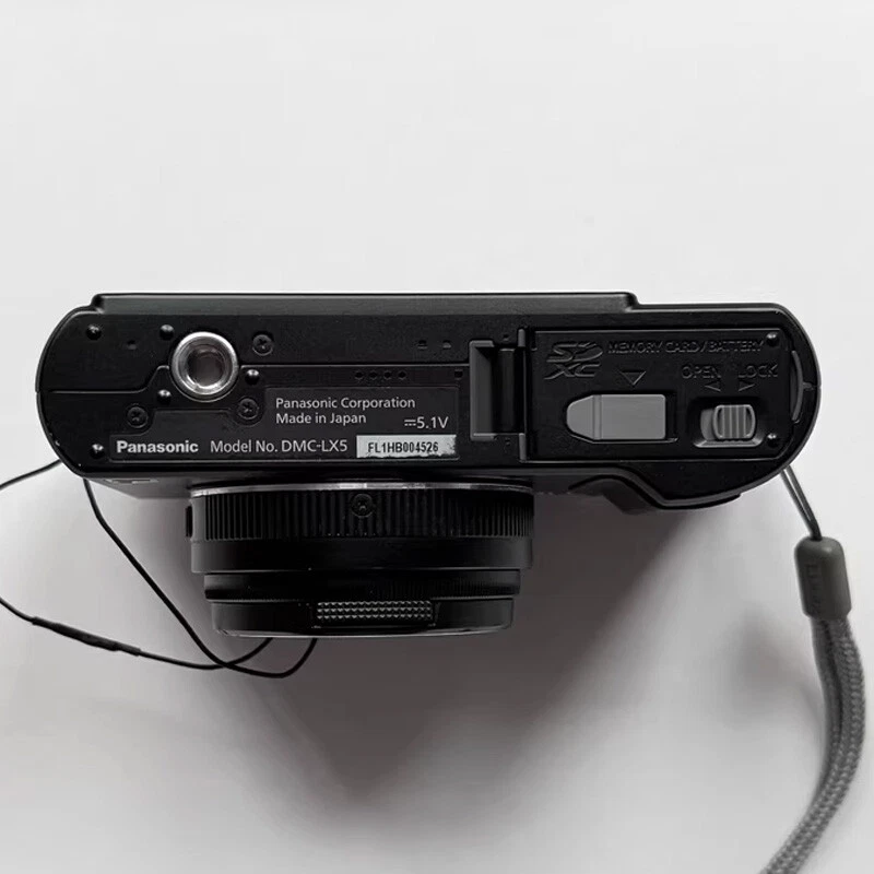 Cámara digital Panasonic LUMIX DMC-LX5 10,1 MP 3,8X con zoom óptico negra 90 % NUEVA Foto 4 de 4