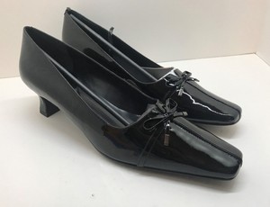 ladies black patent leather dress shoes